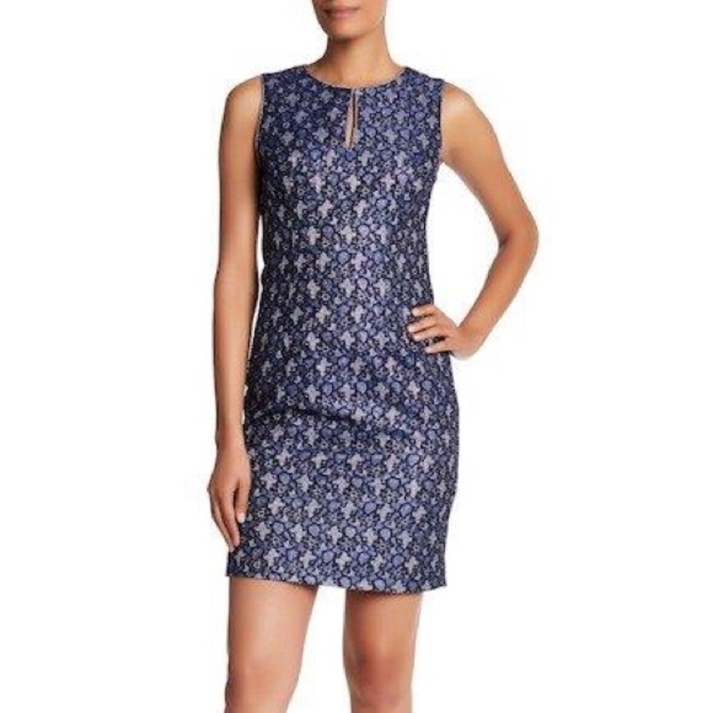 🎉T Tahari Sleeveless Lace & Shimmer Shift Dress🎉